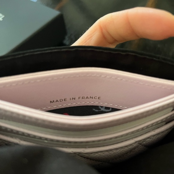 ❌❌ NOT AVAILABLE BNIB FLAT CARD HOLDER 24s LILAC CAVIAR LGHW - Picture 8 of 9